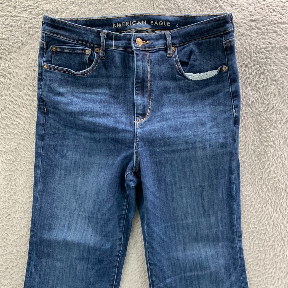 American Eagle Super Hi Rise Flare Jeans Womens Size 14 Blue 32x30 - Picture 6 of 11